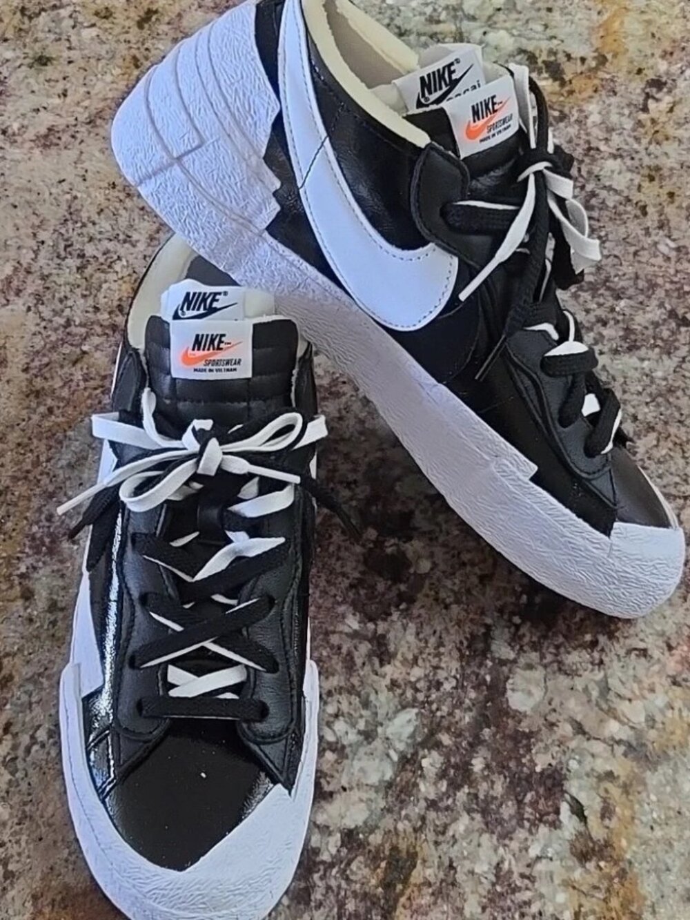 Sacai x Nike Blazer Low ''Black Patent''